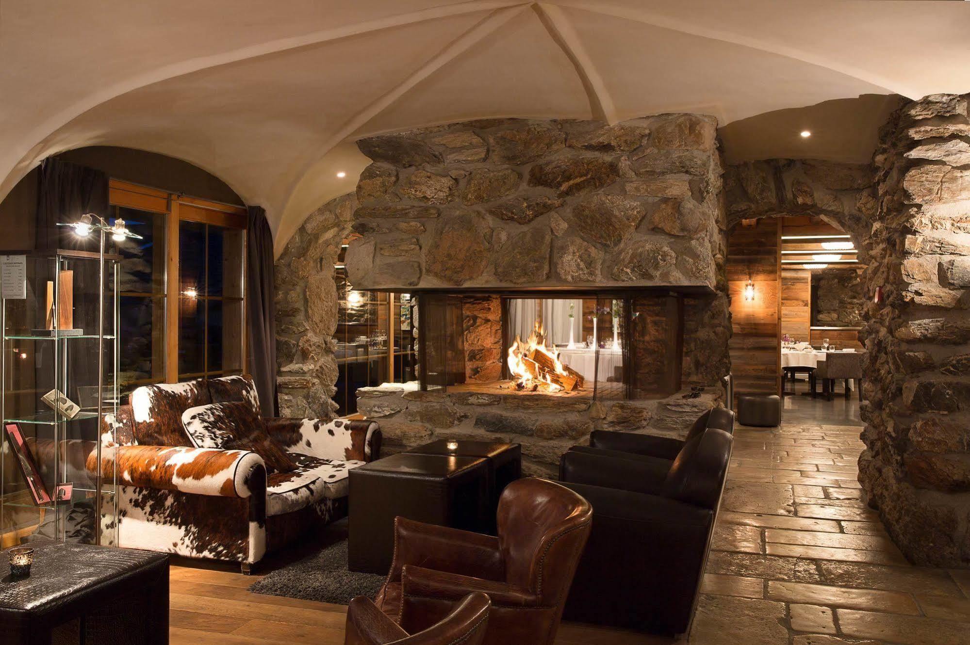 Hostellerie Du Pas De L'Ours "Relais Et Chateaux" Crans-Montana Dış mekan fotoğraf